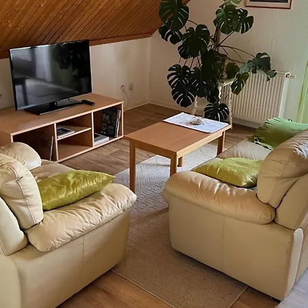 Ferienwohnung Stockrose شقة